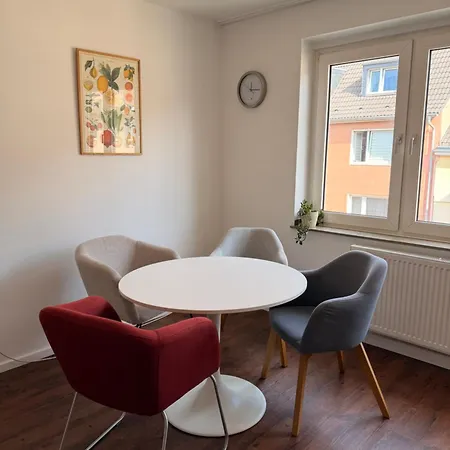 Luxury In Prime Location With South-facing Balcony * Дюссельдорф