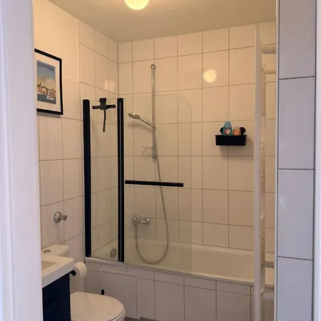 Апартаменты Luxury In Prime Location With South-facing Balcony *
