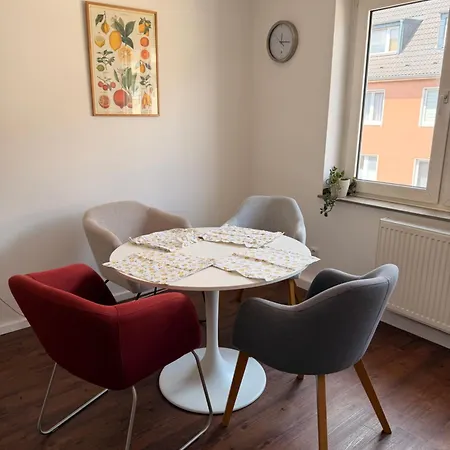 Luxury In Prime Location With South-facing Balcony * Дюссельдорф