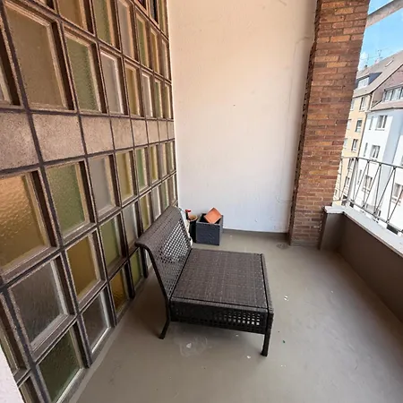 Luxury In Prime Location With South-facing Balcony Апартаменты